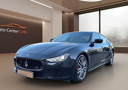 Maserati Ghibli /Leder/Navi/PDC/1Hand/S.Heft/Garantie