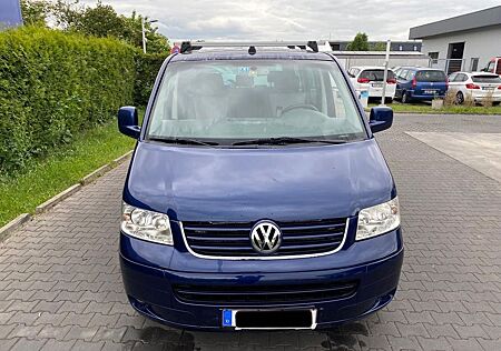 VW T5 Multivan Volkswagen Klima Sitzheizung Bett TÜV AHK 131PS