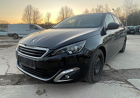 Peugeot 308 SW Allure,Klima,Navi,Shz,Pc,Ahk