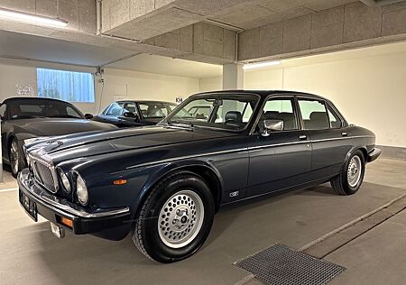 Jaguar Daimler Double Six XJ12 *Historie*Sammlerzustand*Scheckh