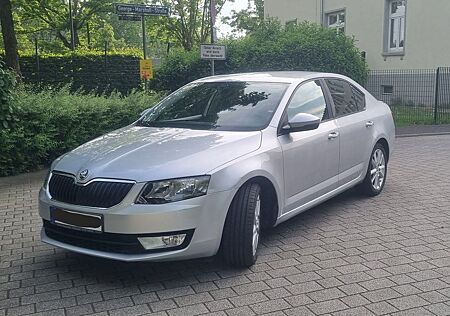 Skoda Octavia gebraucht kaufen Skoda Octavia 1.8 TSI DSG Langstrecke, Scheckheft