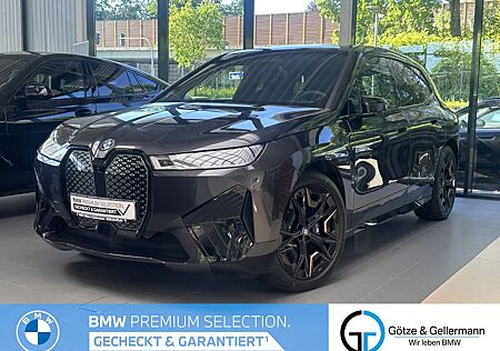 BMW iX M60 //Autobahnassistent EUR1000,-Ladeguthaben