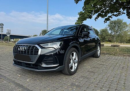 Audi Q3 35 TFSI S tronic