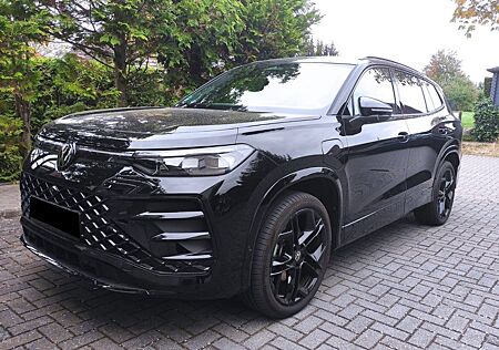 VW Tayron Volkswagen 1.5 TSI eHybrid R-Line,DCC,IQ,AHK,Soundsy