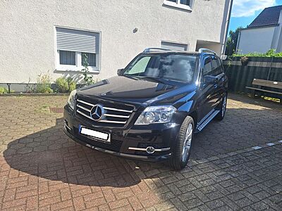 Mercedes-Benz GLK 350 4MATIC - AHK,PANO  !TÜV NEU!