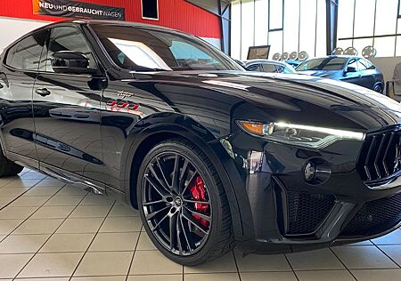 Maserati Levante 3.8 V8 Trofeo LED/PANO/CARBON/B&W/SOFTCL