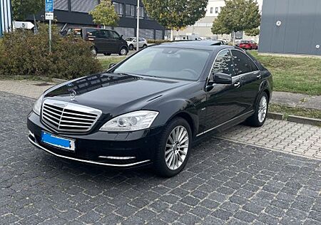 Mercedes-Benz S 350 BlueTEC -