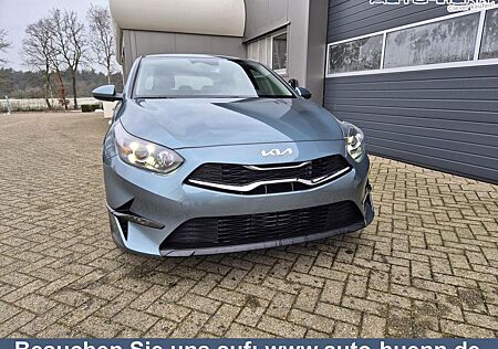 Kia Cee'd Ceed Vision 1.5 T-GDi 140PS Automatik Klimaa...