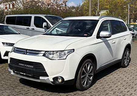 Mitsubishi Outlander Diamant Edition 4WD