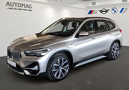 BMW X1 xDrive25e XLine*AHK*Kamera*Panoramadach*Komfo