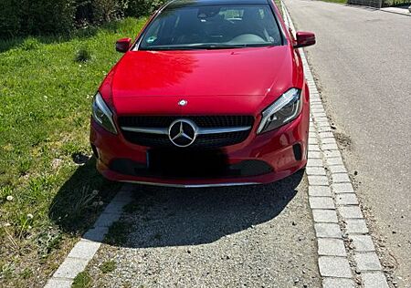 Mercedes-Benz A 180 d -