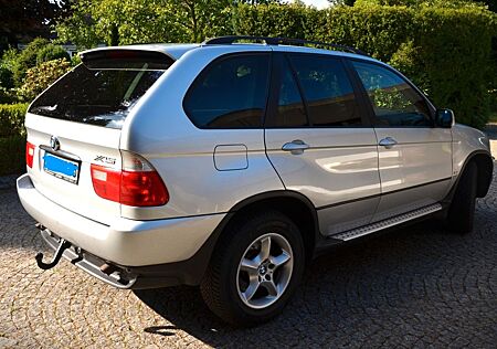 BMW X5 3.0L von Privat - AHK, Lenkradheizung -Autom