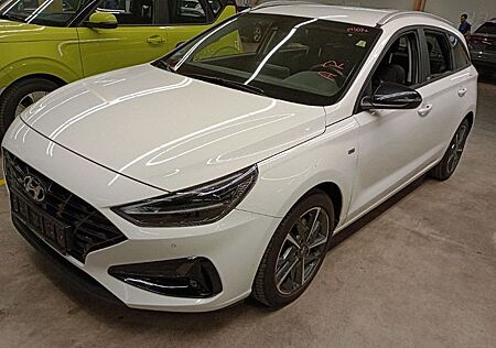 Hyundai i30 Kombi 1.5 T 8V-Hybrid DCT EDITION 30+3.99%