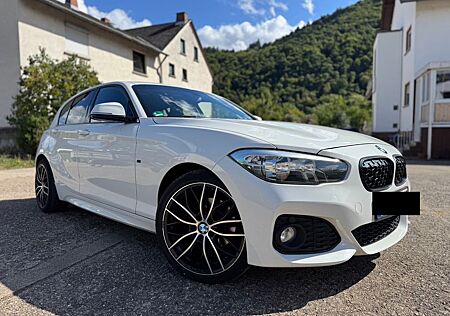 BMW 120d Sport Line A