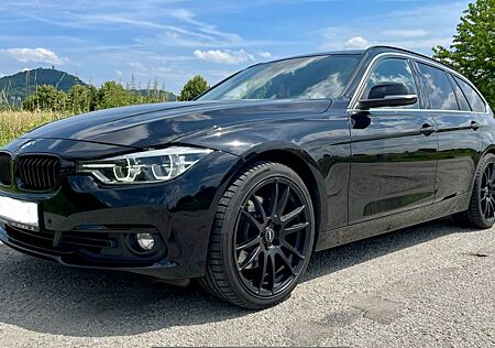 BMW 335d xDrive Touring Luxury Line P. Auto. Lux...