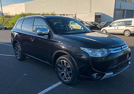 Mitsubishi Outlander 4WD