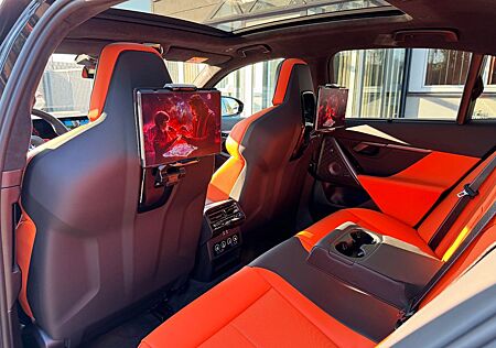 BMW M5 gebraucht kaufen BMW M5 M Package/Anhängerr/Panor/B&W/360°Kam