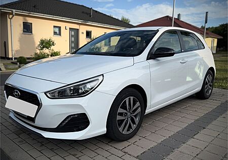 Hyundai i30 1.6 CRDi 85kW YES!