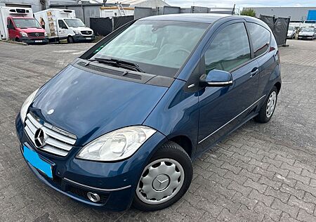 Mercedes-Benz A 160 CDI /Klima /Parkt alleine