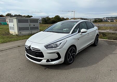 Citroën DS5 SportChic Hybrid4 °PANO°SPUR°KAMERA°NAVI°