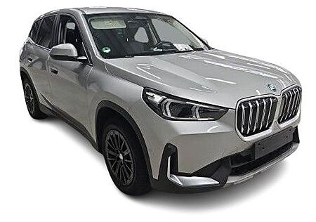 BMW iX1 xDrive30