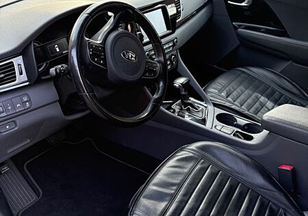 Kia Niro 1.6 Hybrid/Benzin Top gepflegt