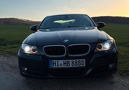 BMW 318i -