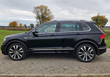VW Tiguan Volkswagen DSG, 4M, R Line, AHK, LED, Pano, Kamera,