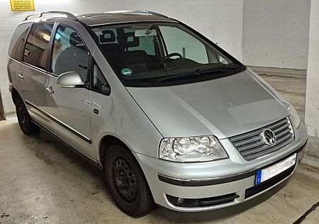 VW Sharan Volkswagen 2.0TDI Special 6 Sitze AHK Austauschmotor