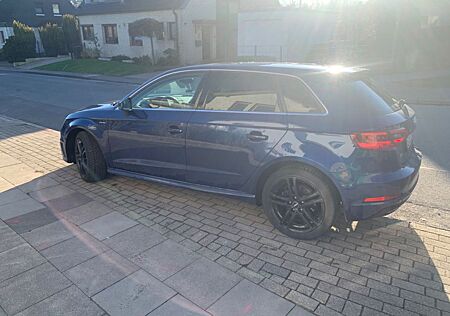 Audi A3 1.4 TFSI e-tron S tronic Ambition SB Ambition