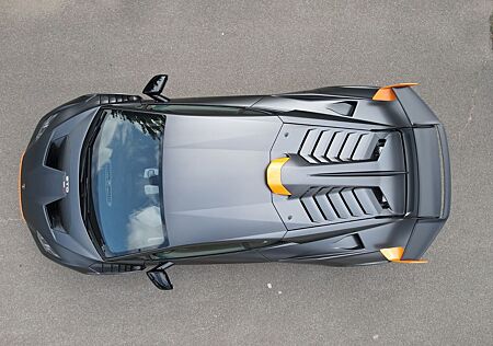 Lamborghini Huracan Huracán STO / 1. Hand / BRD-Fzg.