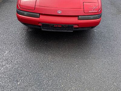 Mazda 323 F Schlafaugen