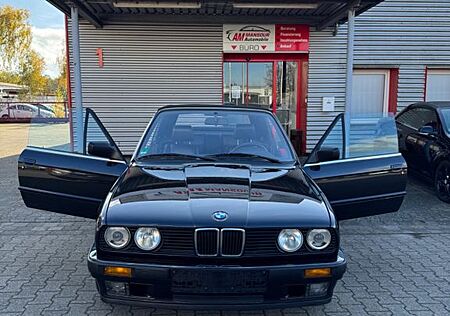 BMW 318 Cabrio Oldtimer E30