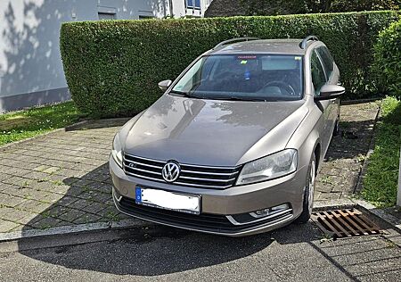 VW Passat Variant Volkswagen 1.4 TSI Trendline Variant Tre...