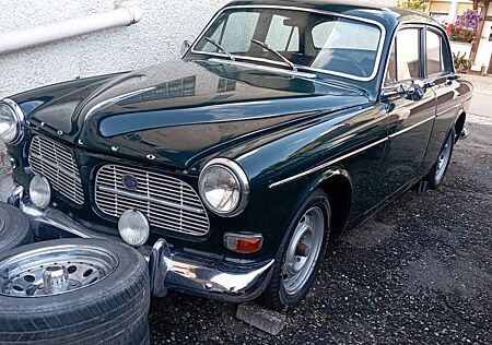 Volvo Amazon P121 Oldtimer B18 restauriert