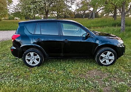 Toyota RAV 4 2.2-l-D-CAT 4x4 Executive Executive
