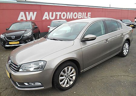 VW Passat Volkswagen Comfortline BlueMotion Standheizung Navi