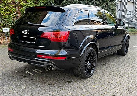 Audi Q7 3.0 TDI DPF quattro tiptronic S-LINE 7 Sitzer