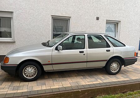 Ford Sierra 1,6 LX