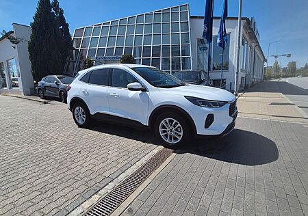 Ford Kuga 1.5 EcoBoost Titanium Automatik