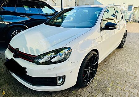 VW Golf Volkswagen 6 GTI DSG TEMP,SZH,PPilot,PDV V+H+Kame,CarP