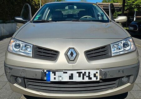 Renault Megane Avantage 1.6 2 J. TÜV