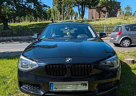 BMW 116i -F20,Advantage Plus Paket, PDC, Freisprech.