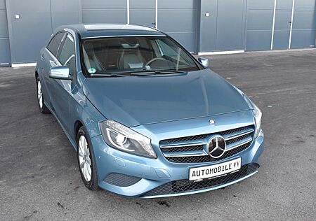 Mercedes-Benz A 200 CDI Lim.BlueEff,BiXen,Navi,Pdc,Temp,ParkP,