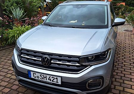 VW T-Cross gebraucht kaufen VW T-Cross Volkswagen 1.0 TSI OPF 81 kW DSG Style Style