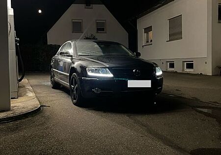 VW Phaeton Volkswagen 3.0 V6 TDI 4MOTION Tiptronic 5-Sitzer -