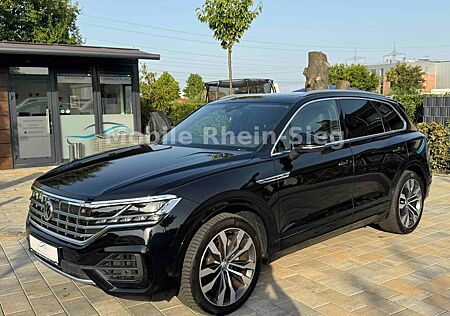 VW Touareg Volkswagen R-Line 4x4 *Matrix*AHK*STDZH*PANO*CAM*
