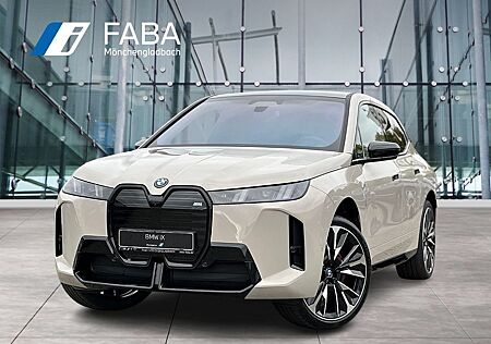 BMW iX M70 xDrive Innovationspaket B&W Surround