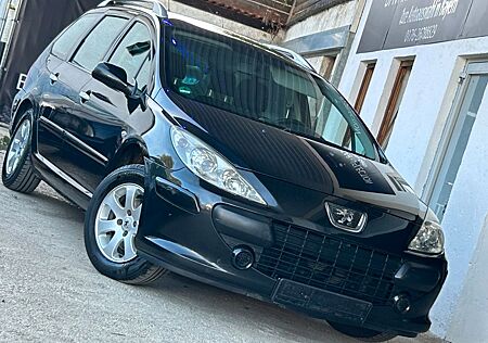 Peugeot 307 307SW 1.6 16V *FACELIFT* PANORAMA 7-SITZER