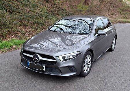 Mercedes-Benz A 180 d DCT Progressive MBUX, Navi,LED,PDC,SHZ